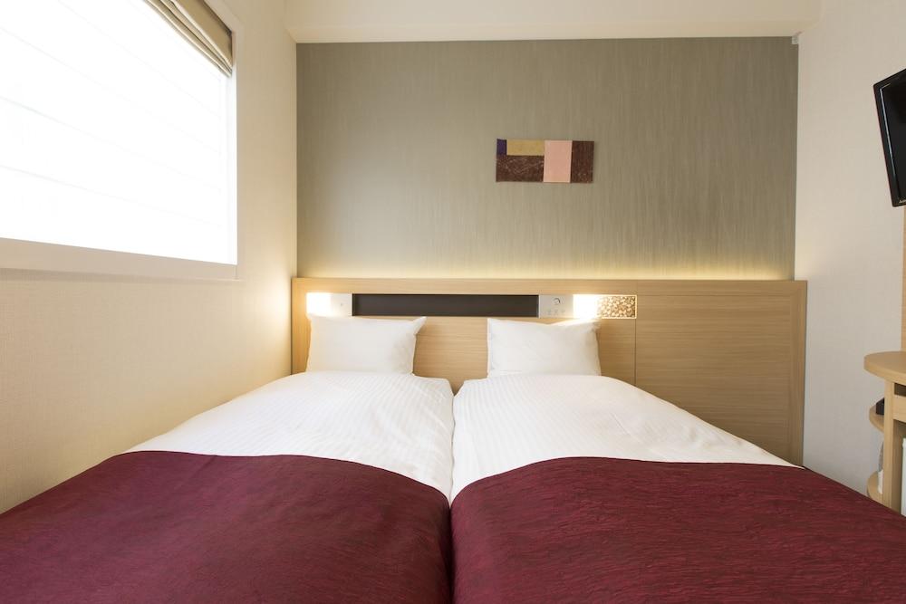 Urban Hotel Kyoto Nijo Premium Екстериор снимка